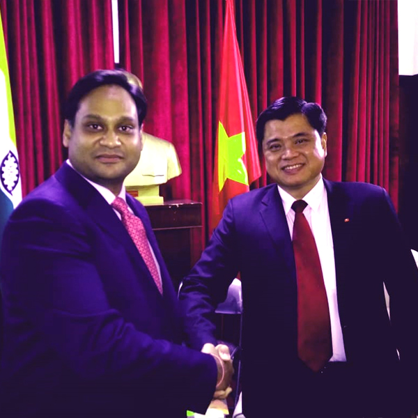 Mohit Singla, Chairman TPCI with the Head of visiting Vietnamese delegation, Tran Thanh Nam, Deputy Minister of the Ministry of Agriculture and Rural Development of Vietnam